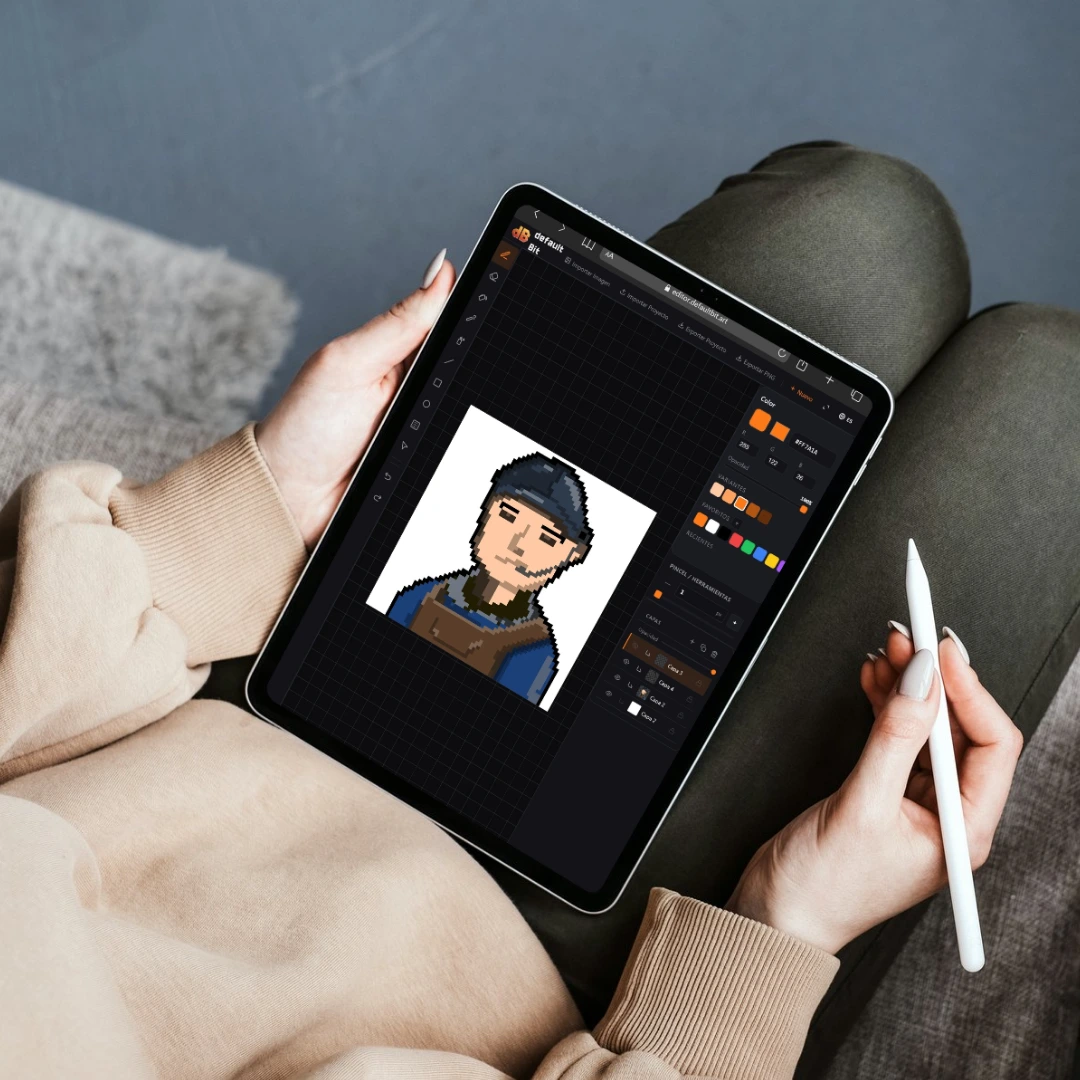 Default Bit abierto en una tablet con una interfaz de edición de pixel art.
